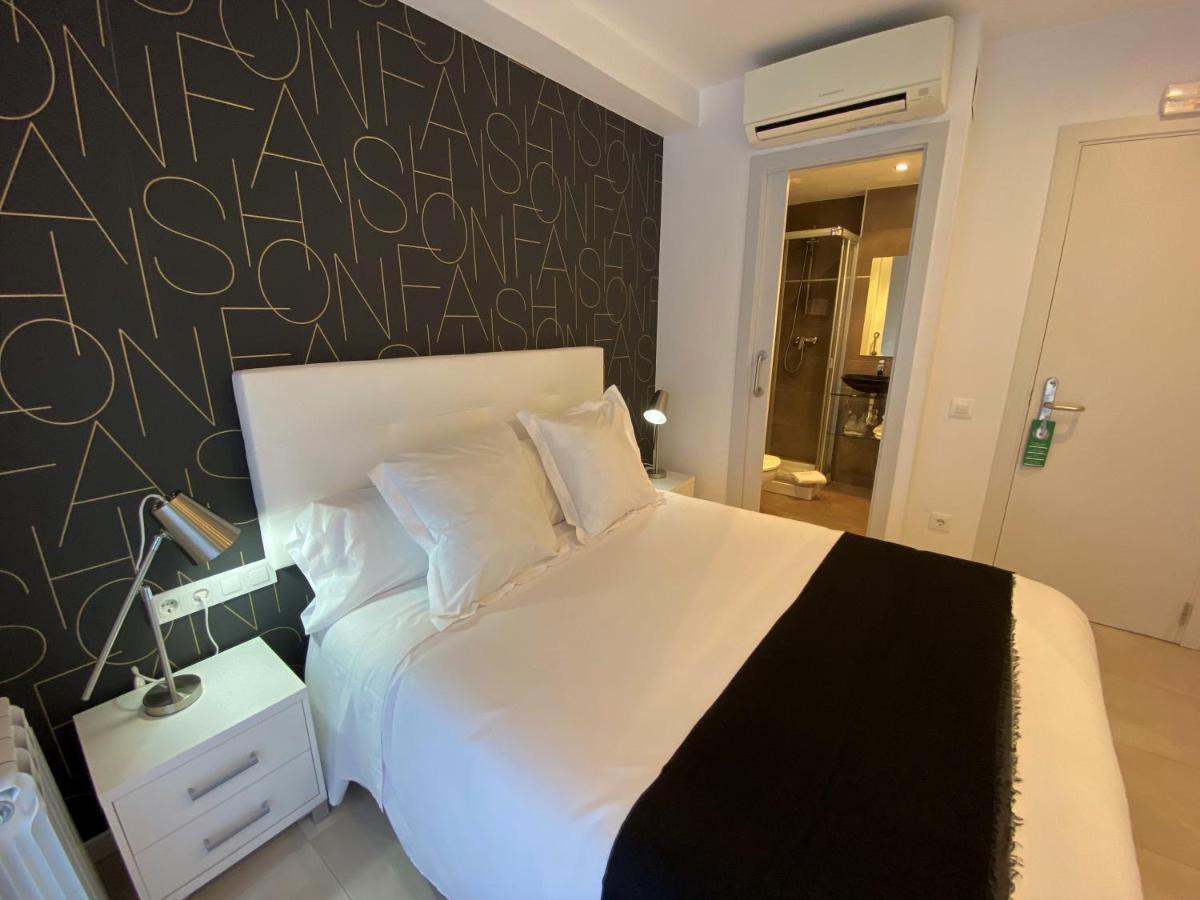 Hostal Somnis Suria Eksteriør billede